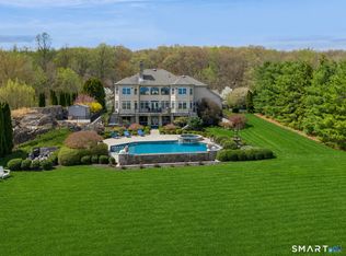 22 Nature Ln, Shelton, CT 06484