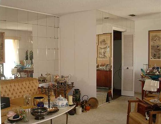 3rd image of 7400 Barcelona Dr