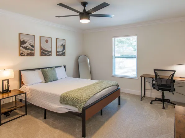 (undisclosed Address), Grand Prairie, TX 75050