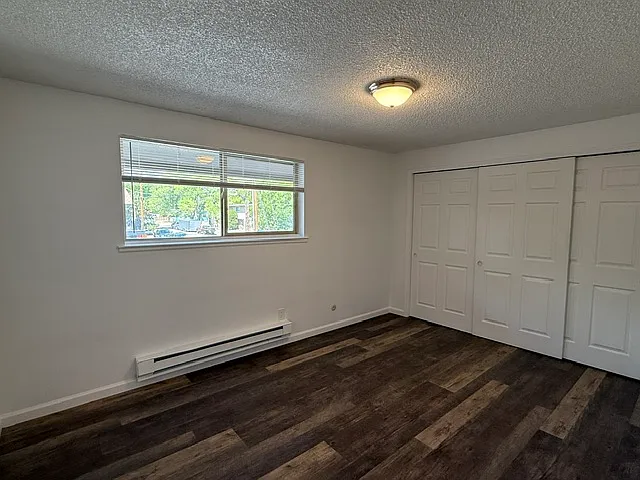 1840 N Stewart St — Photo 8