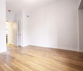 Rented by Tapiro Realty