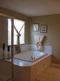 4th image of 9378 Cadogan Ct