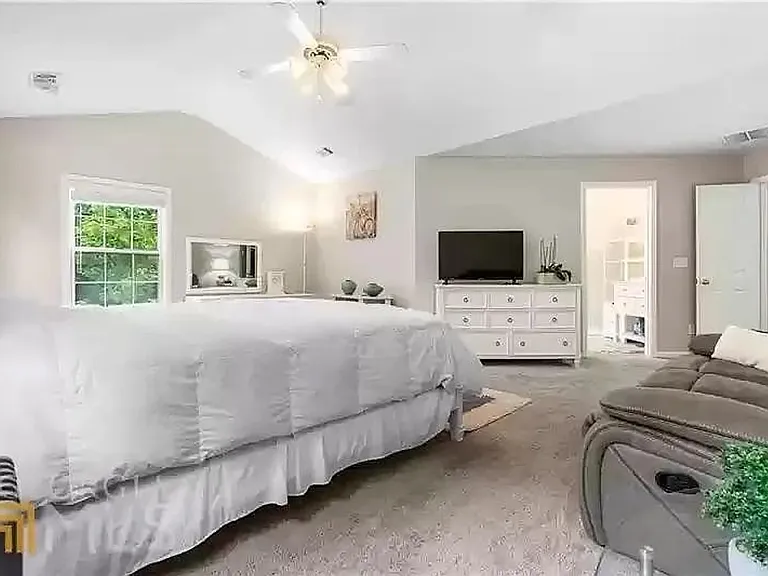 6290 Weller Trl NE — Photo 5