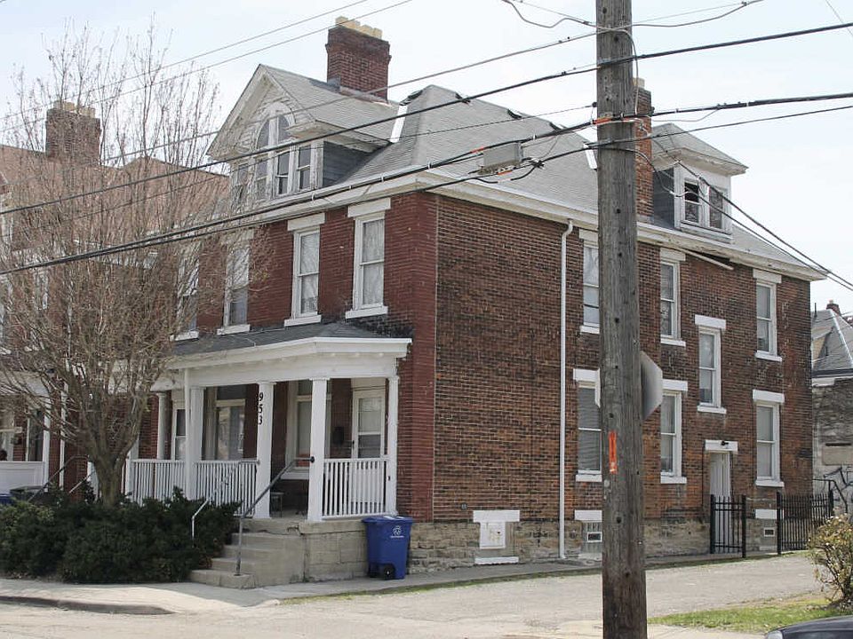 1st image of 953 E Long St