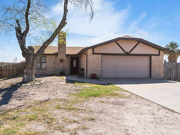 2nd image of 104 Siesta Cir