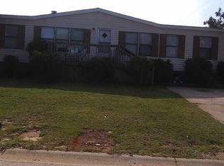 106 Waverly Ln, Byron, GA 31008