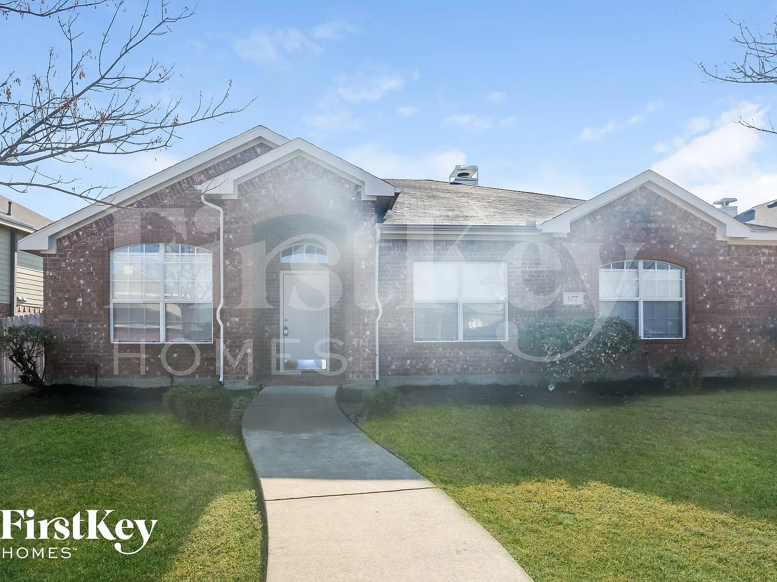 3 bed, 2.0 bath, 1659 sqft, $2,365 — Photo 1