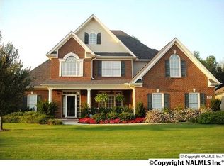 306 Blue Creek Dr, Harvest, AL 35749