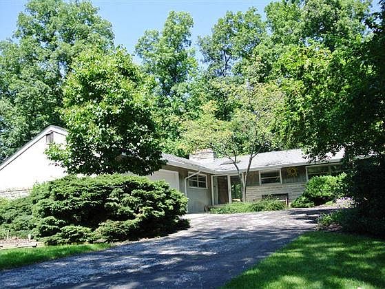 1st image of 6821 Rosemont Dr