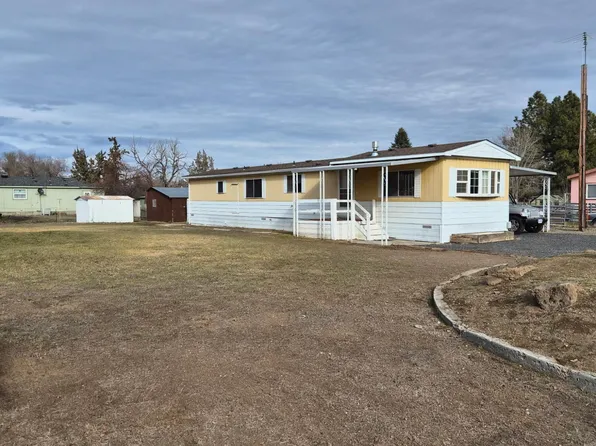 3635 NW Oak Ave, Redmond, OR 97756