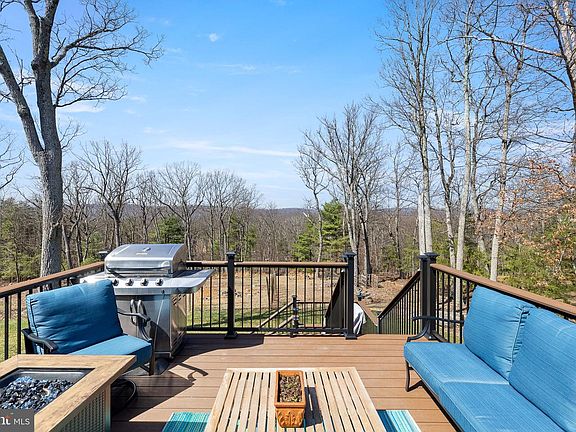 4th image of 80 Scotsmans Glen Rd