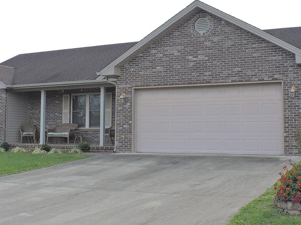 1st image of 161 Swiss Stone Way E