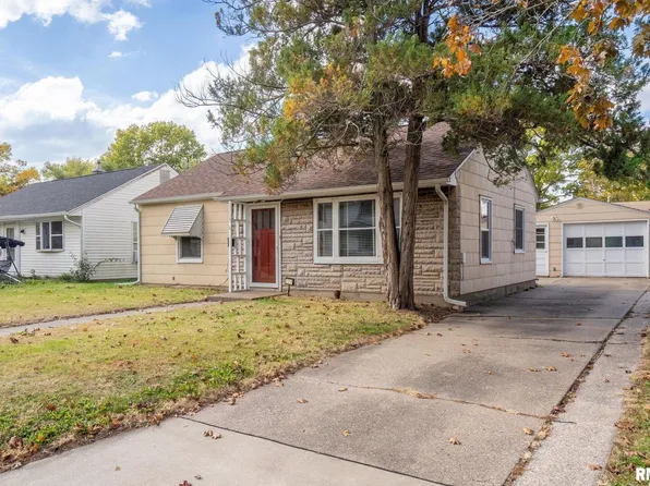 2318 45th St, Rock Island, IL 61201