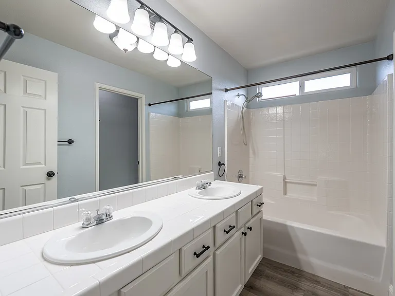 1114 W Pepper Dr — Photo 34