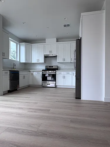 9801 Beachy Ave #3 Photo 1