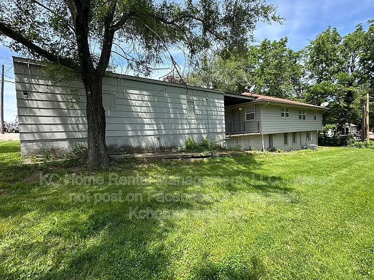 515 S Forest Ave — Photo 28