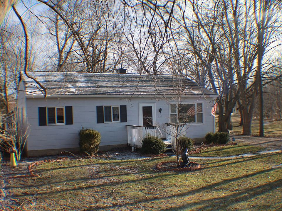 1st image of 127 N Main St