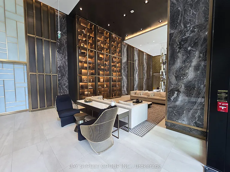 127 Broadway Ave #2603 — Photo 2