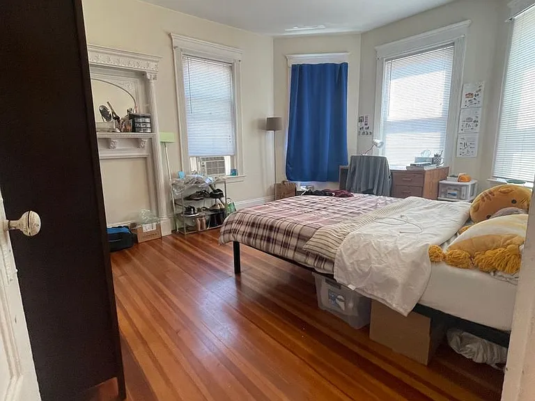 65 Hillside St — Photo 7