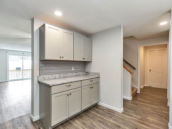 5th image of 20 Gates Road #11