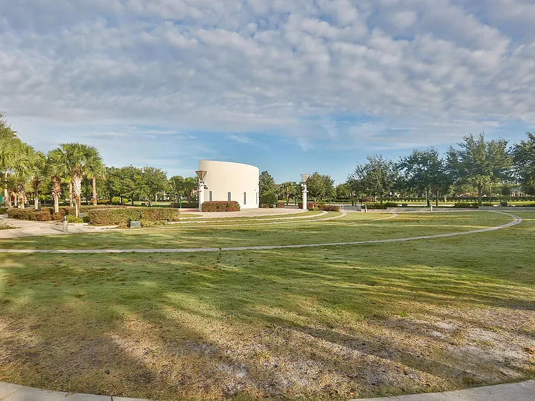 15843 Fishhawk View Dr — Photo 39