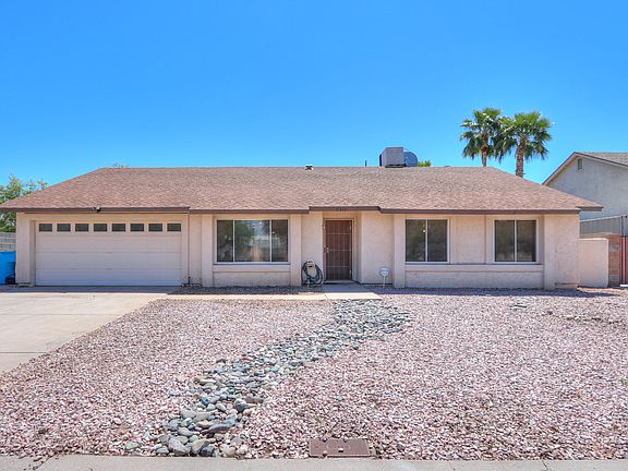 2nd image of 2311 W Paradise Ln