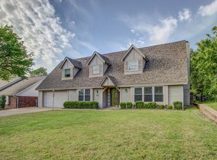 7345 E 58th Pl, Tulsa, OK 74145