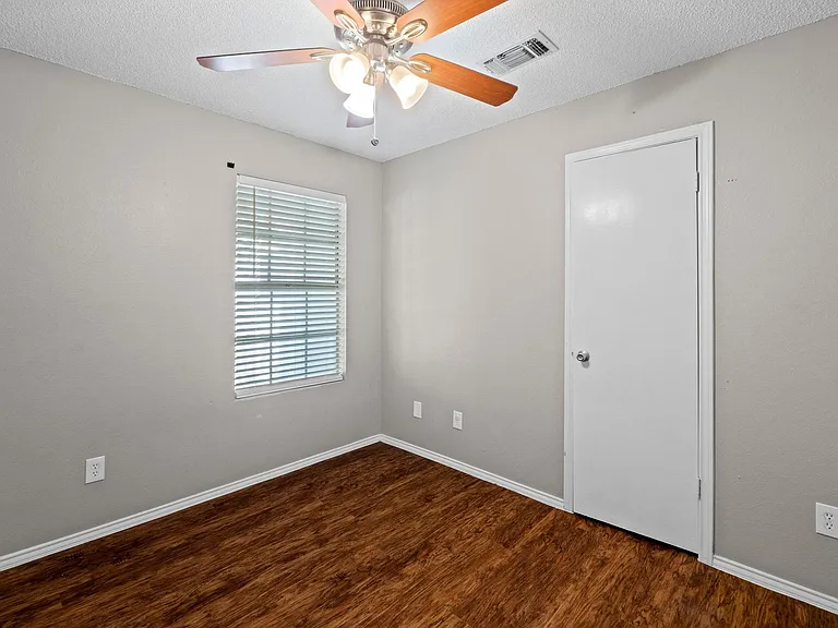 4208 Duval Rd #C — Photo 19