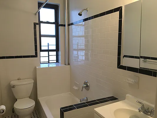 Rented by Mason Group LLC | media 4