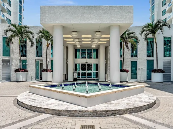 3131 NE 188th St APT 2707, Miami, FL 33180