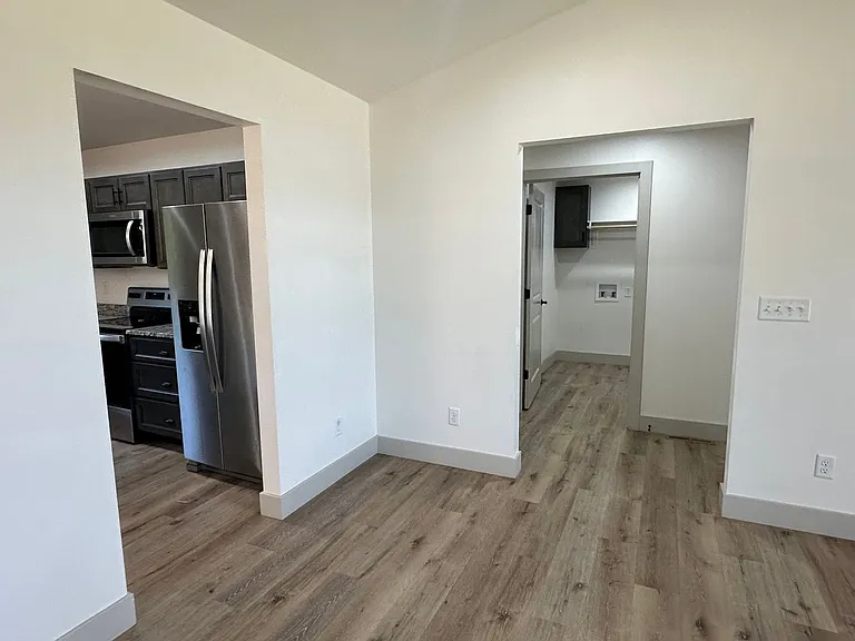 165 Mesa Dr — Photo 24