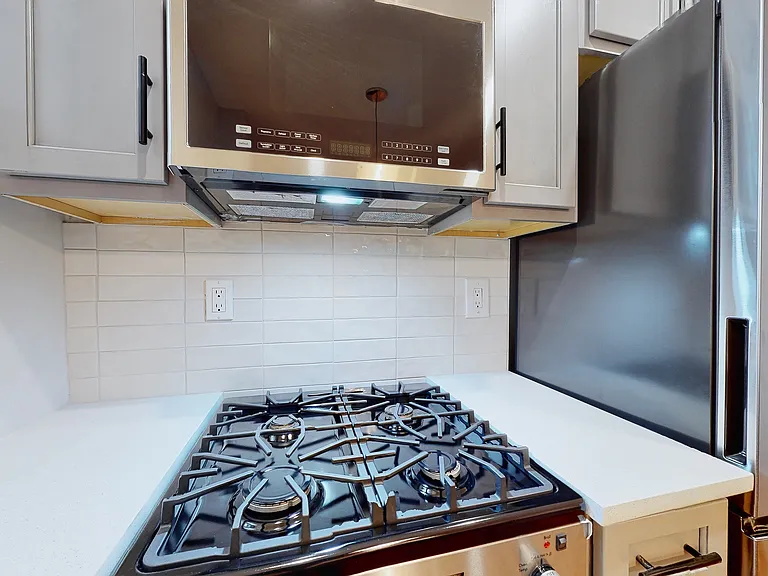 86 Edwards St #1 — Photo 32