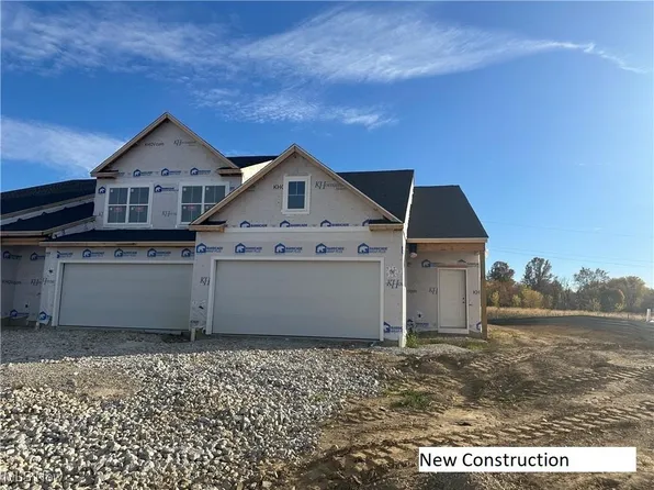 2688 Gala Rd NE, Louisville, OH 44641