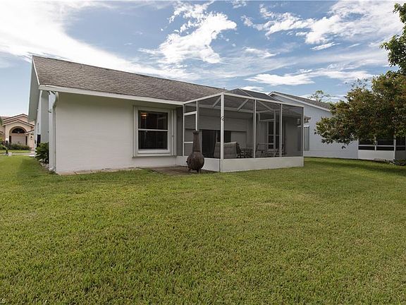 4th image of 3984 Sabal Springs Blvd