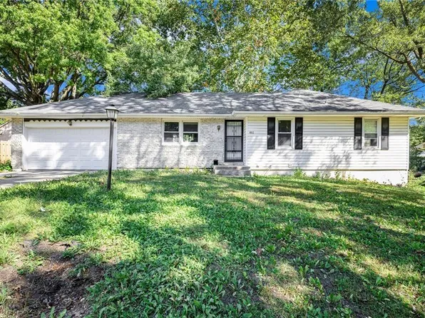 801 N Redwood Dr, Independence, MO 64056