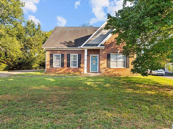 2nd image of 120 Meadow View Cir