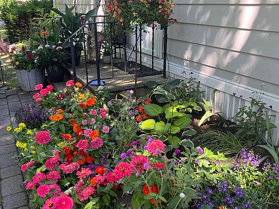 3rd image of 18 Old Forge Rd #9