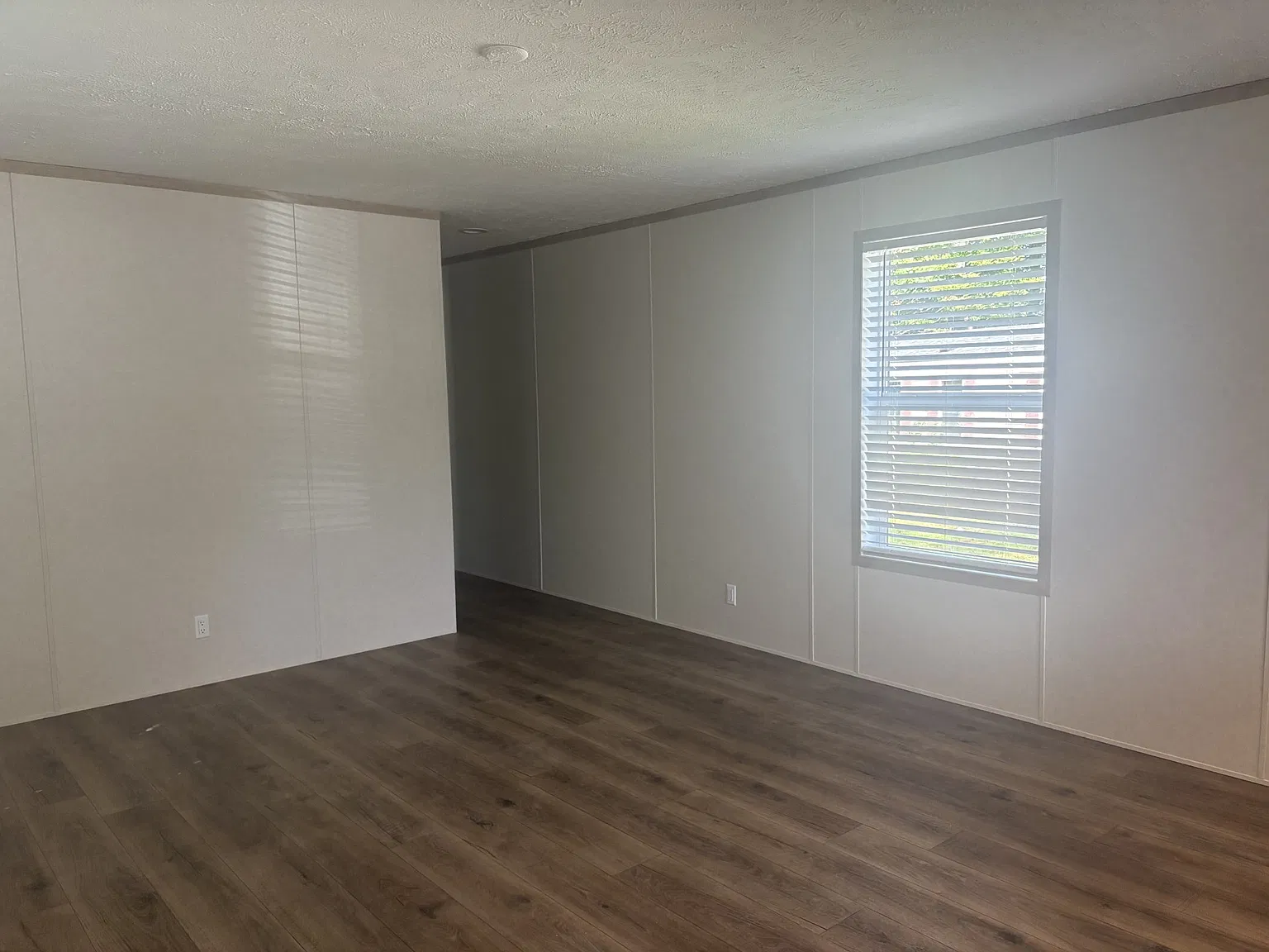 Stonecrest Manor — Photo 4