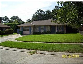 2nd image of 1301 Yorktowne Dr
