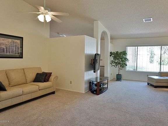 3rd image of 2928 Player Ave