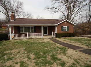 2874 Roseneath Rd, Huntington, WV 25705