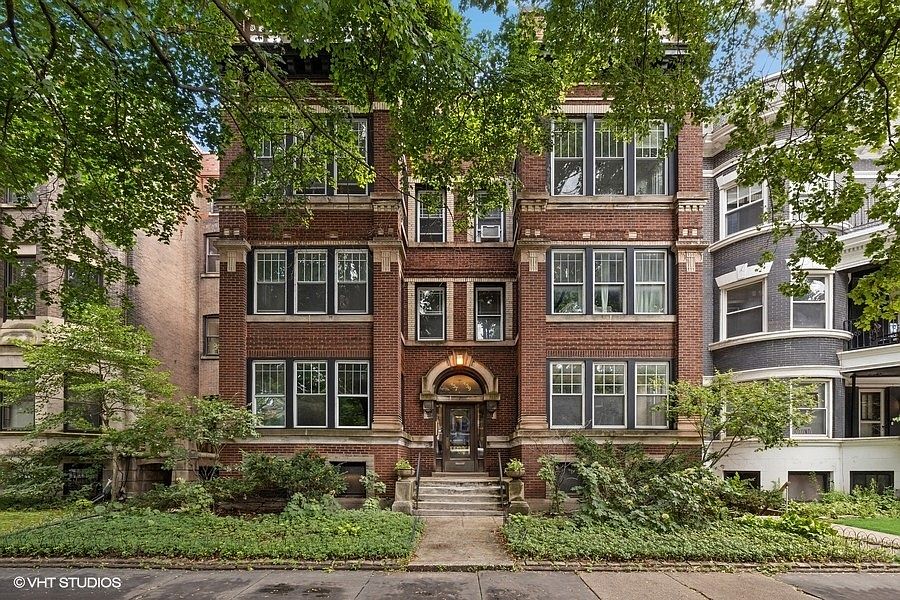1st image of 5457 S Hyde Park Blvd APT 1N