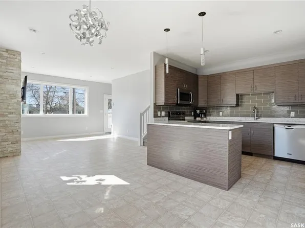 2168 Wascana STREET, Regina, SK S4T 4J9