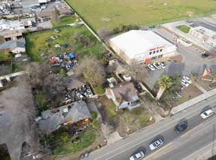 2020 W Olive Ave, Fresno, CA 93728