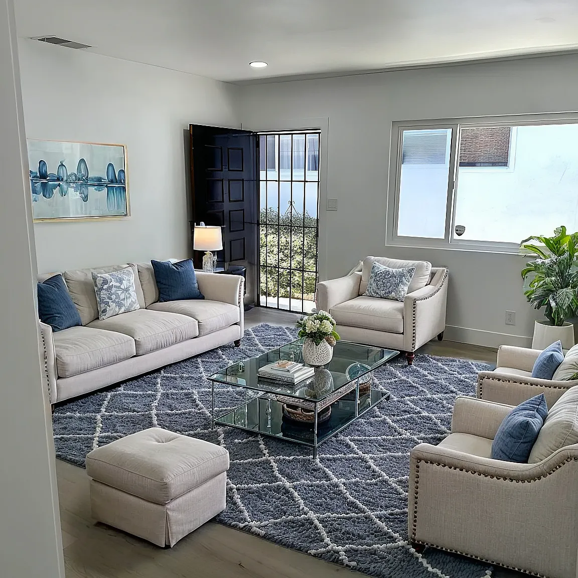 2 bed, 900 sqft, $2,695 — Photo 1