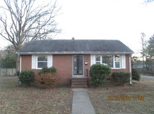 125 S Kalmia Ave, Highland Springs, VA 23075