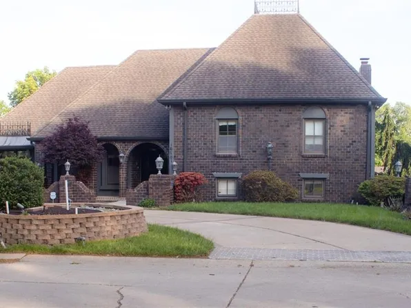 16701 E George Franklyn Dr, Independence, MO 64055