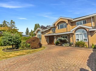 10320 Scotsdale Ave, Richmond, BC V7E 3V1