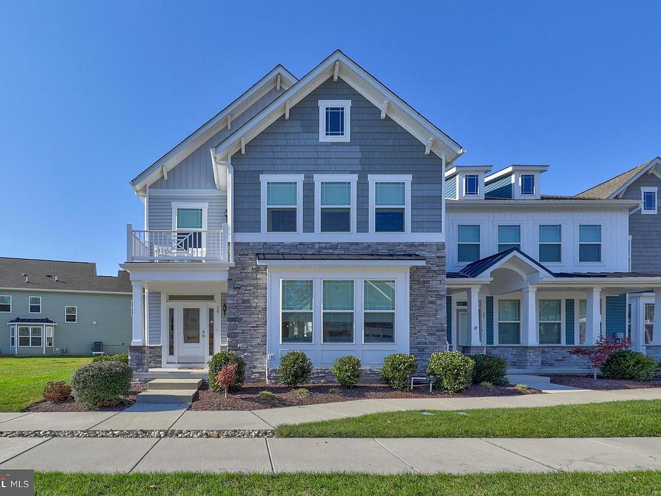 1st image of 26 Old Orchard Ave #T211h