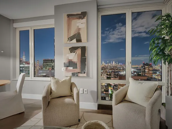 388 Bridge St APT 39G, Brooklyn, NY 11201